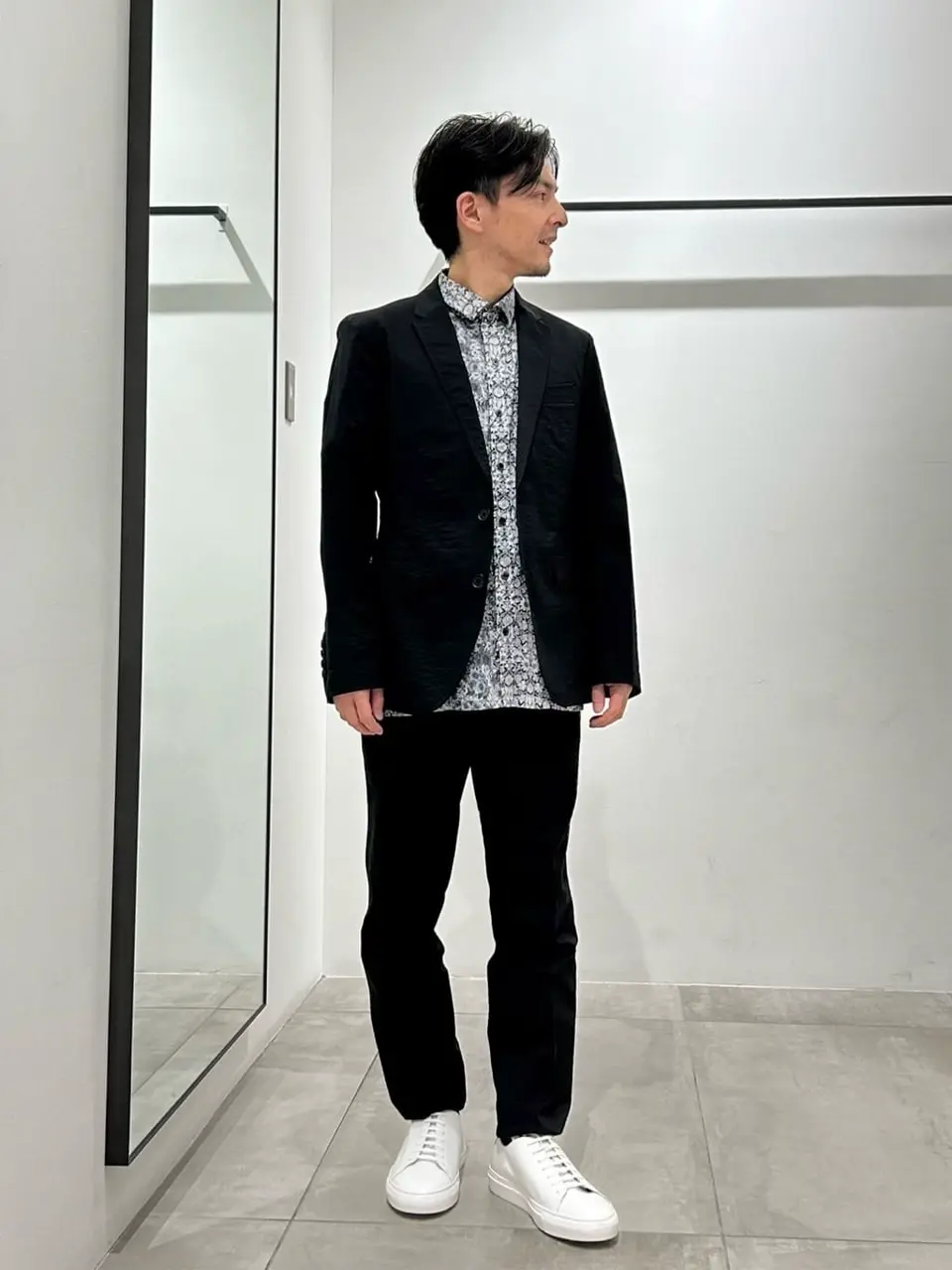 JOSEPH HOMME 鈴木 コーディネート画像