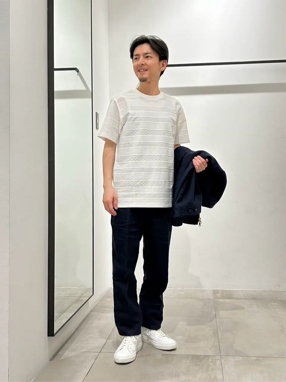 JOSEPH HOMME 鈴木 コーディネート画像