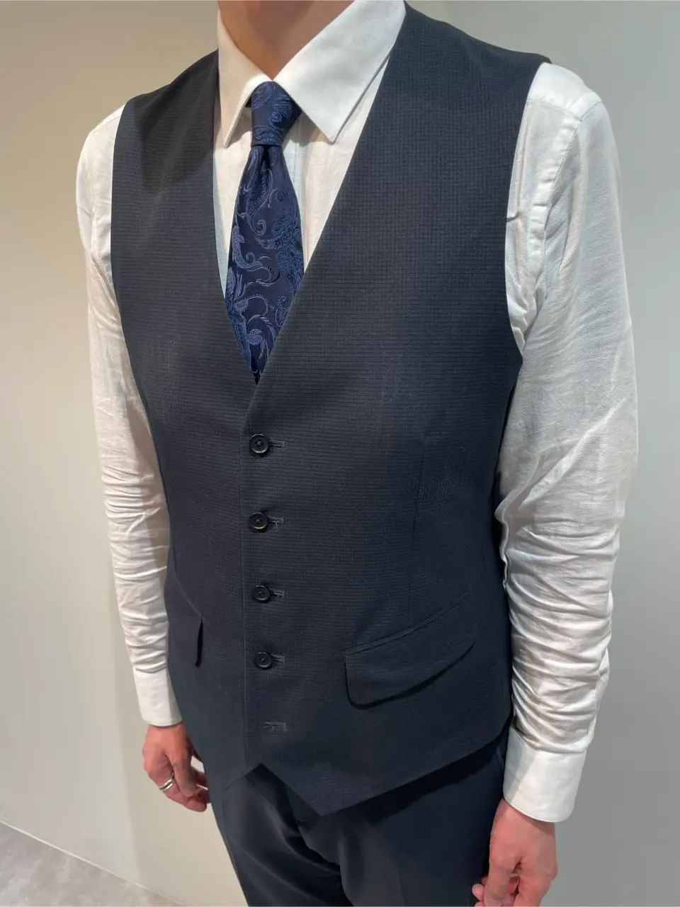 JOSEPH HOMME 佐藤健人 コーディネート画像