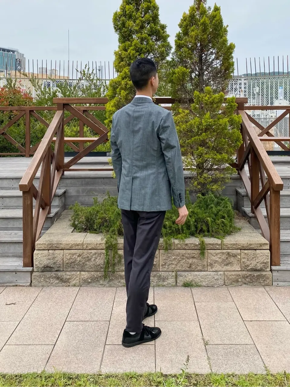 JOSEPH HOMME 吉宮 コーディネート画像