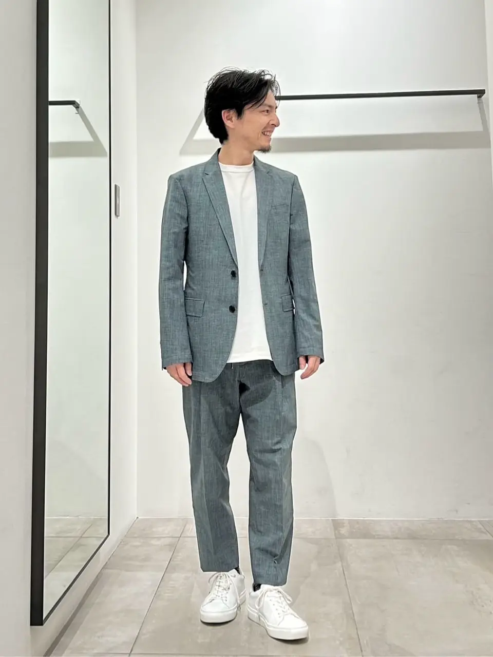 JOSEPH HOMME 鈴木 コーディネート画像