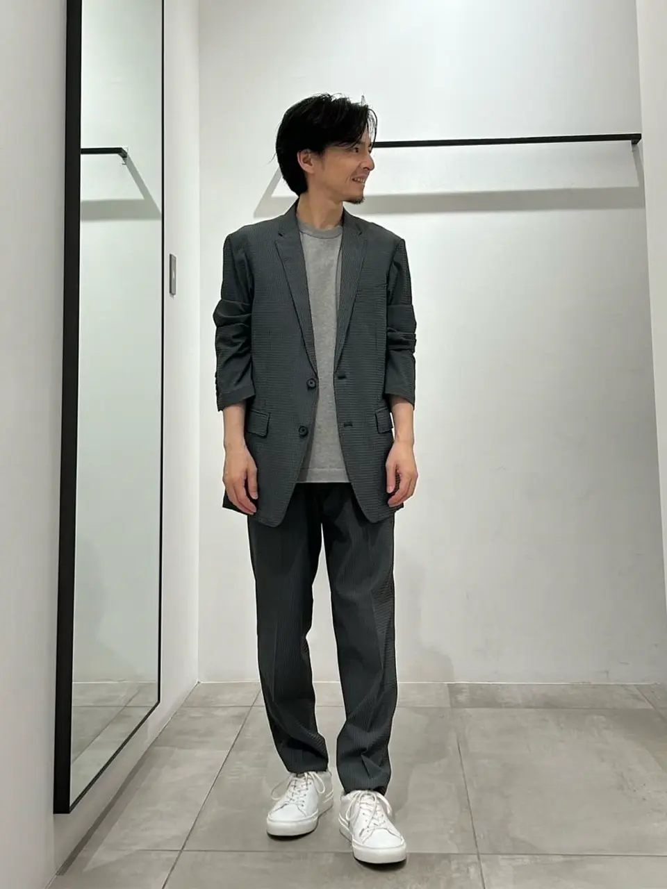 JOSEPH HOMME 鈴木 コーディネート画像