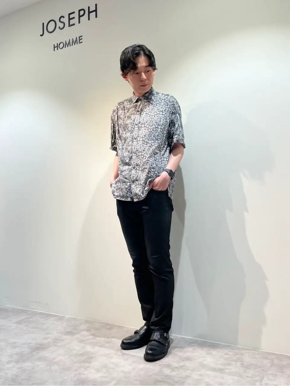 JOSEPH HOMME 佐藤健人 コーディネート画像