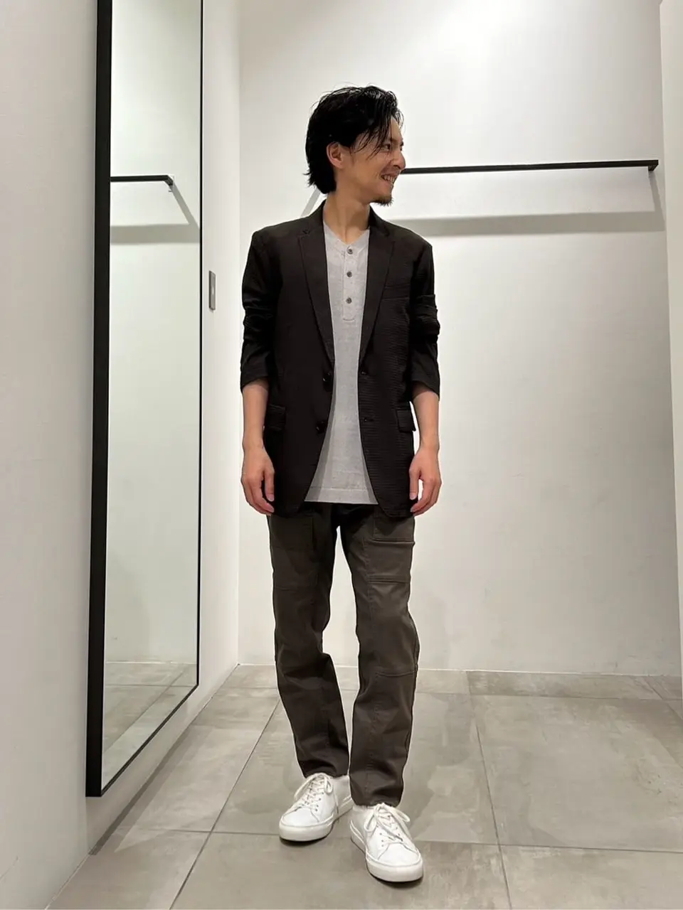 JOSEPH HOMME 鈴木 コーディネート画像