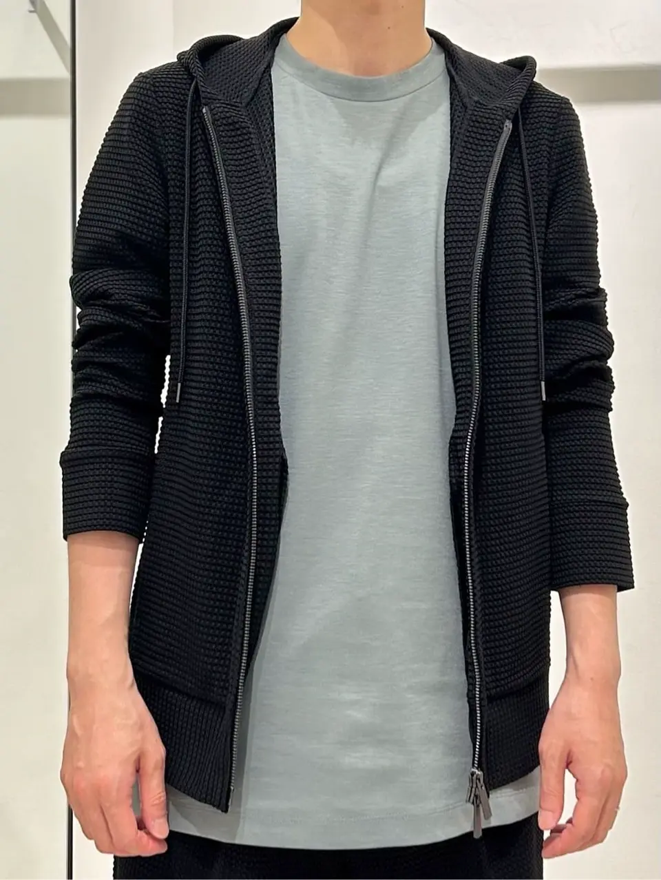 JOSEPH HOMME 鈴木 コーディネート画像