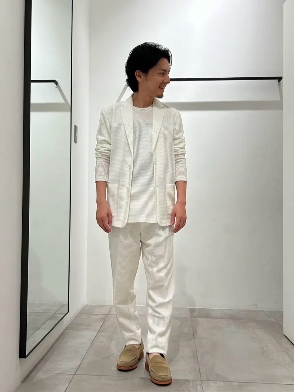 JOSEPH HOMME 鈴木 コーディネート画像