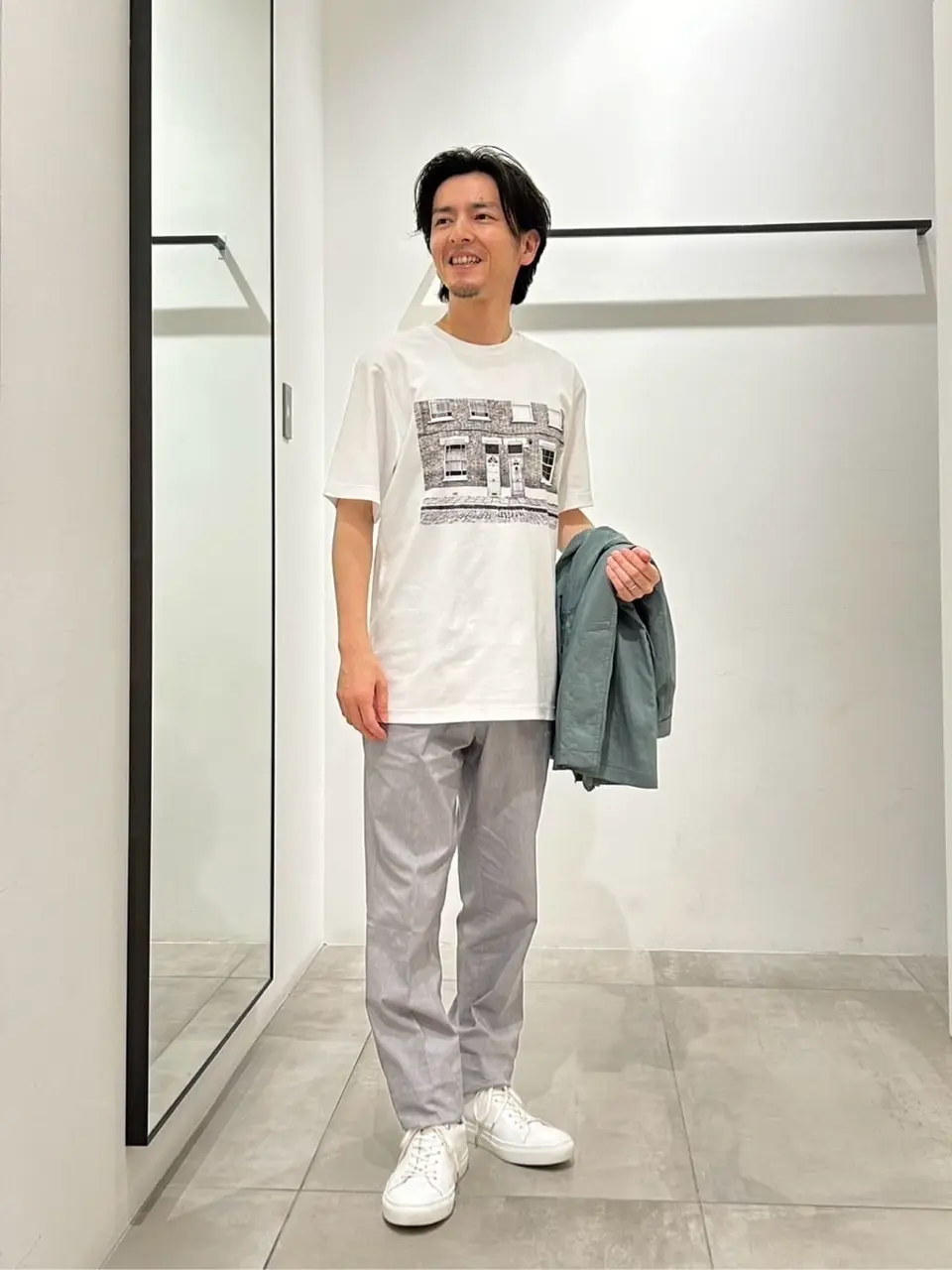 JOSEPH HOMME 鈴木 コーディネート画像