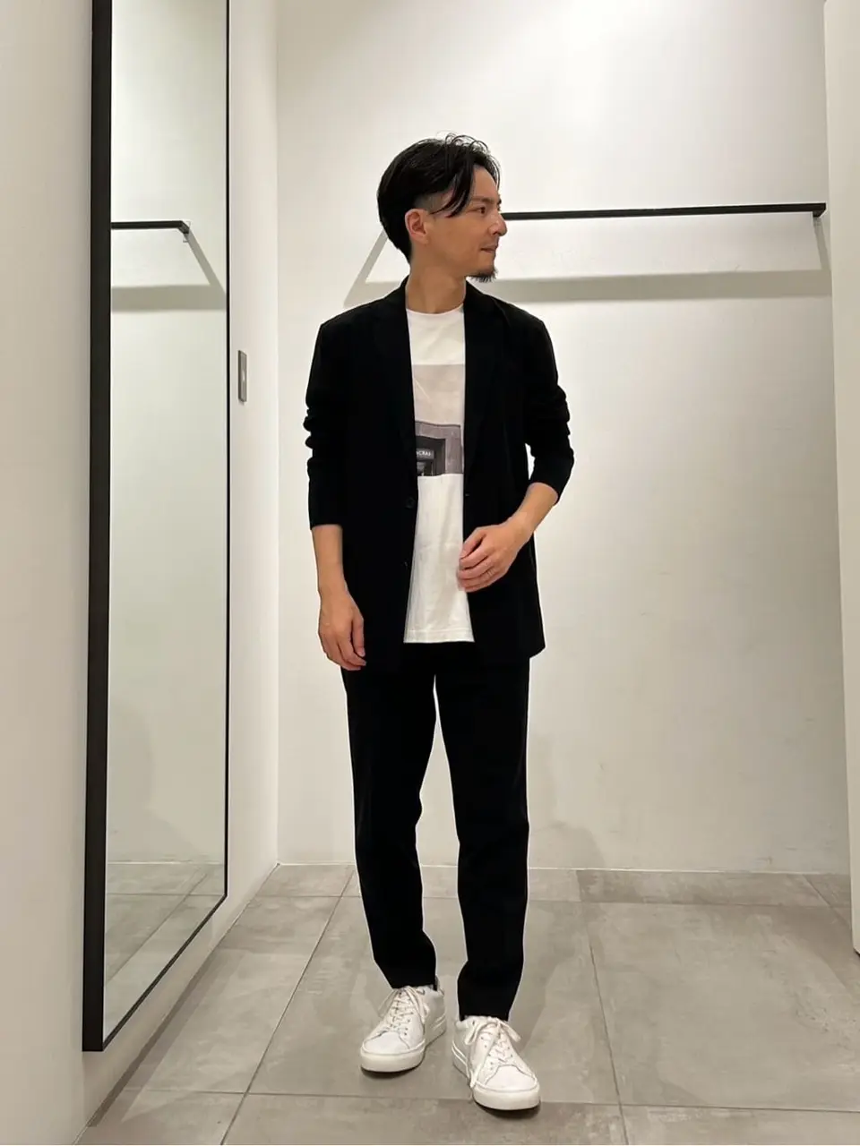 JOSEPH HOMME 鈴木 コーディネート画像