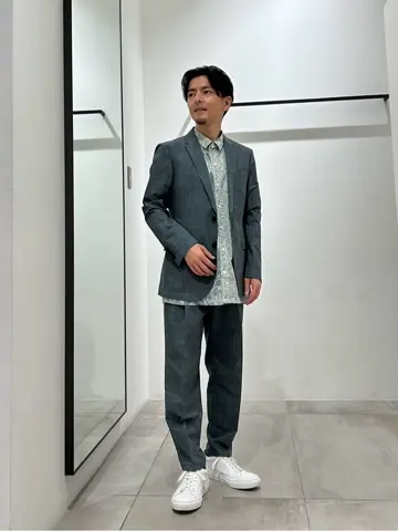 JOSEPH HOMME 鈴木 コーディネート画像