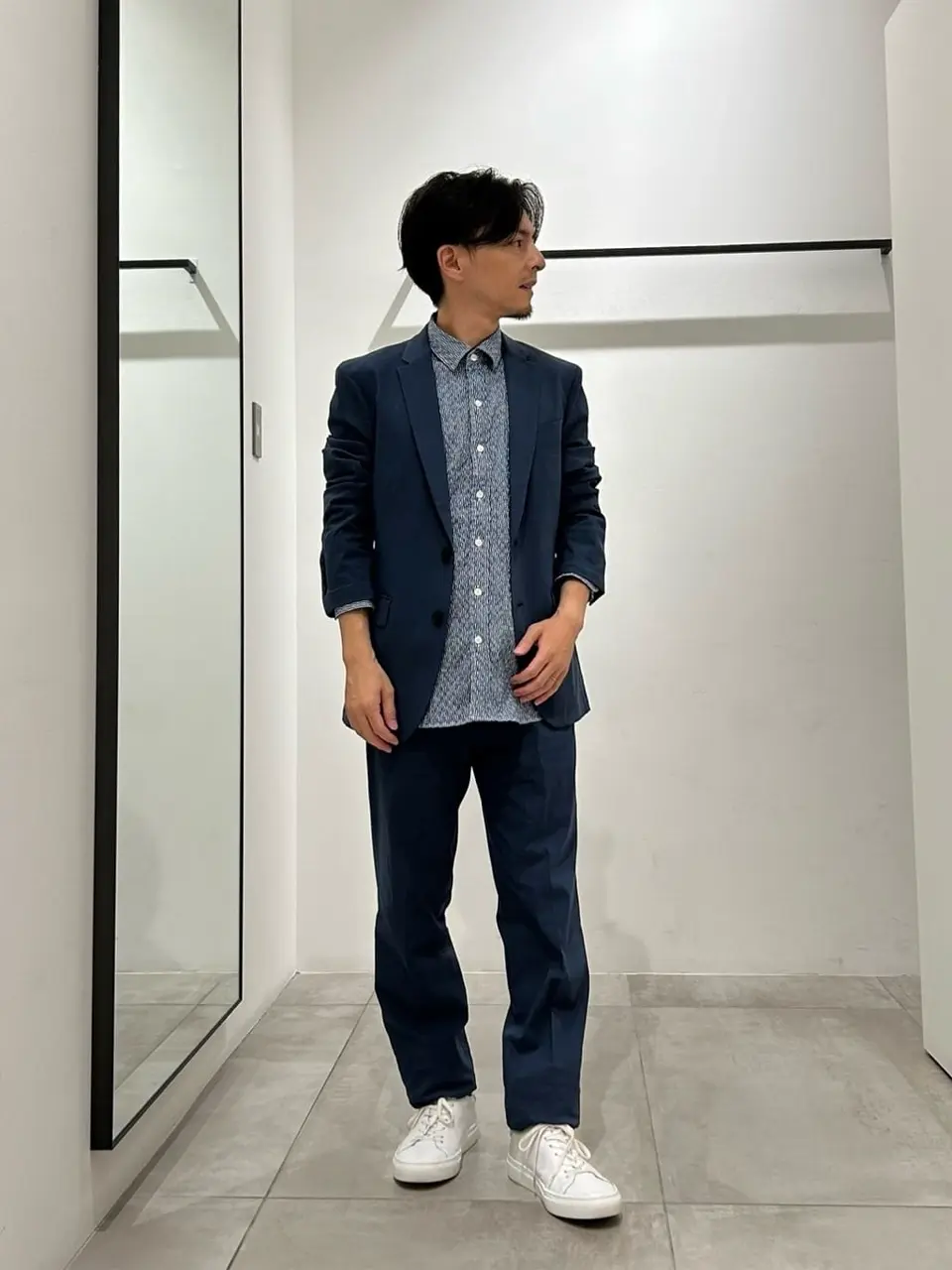 JOSEPH HOMME 鈴木 コーディネート画像