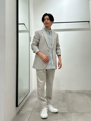 JOSEPH HOMME 鈴木 コーディネート画像