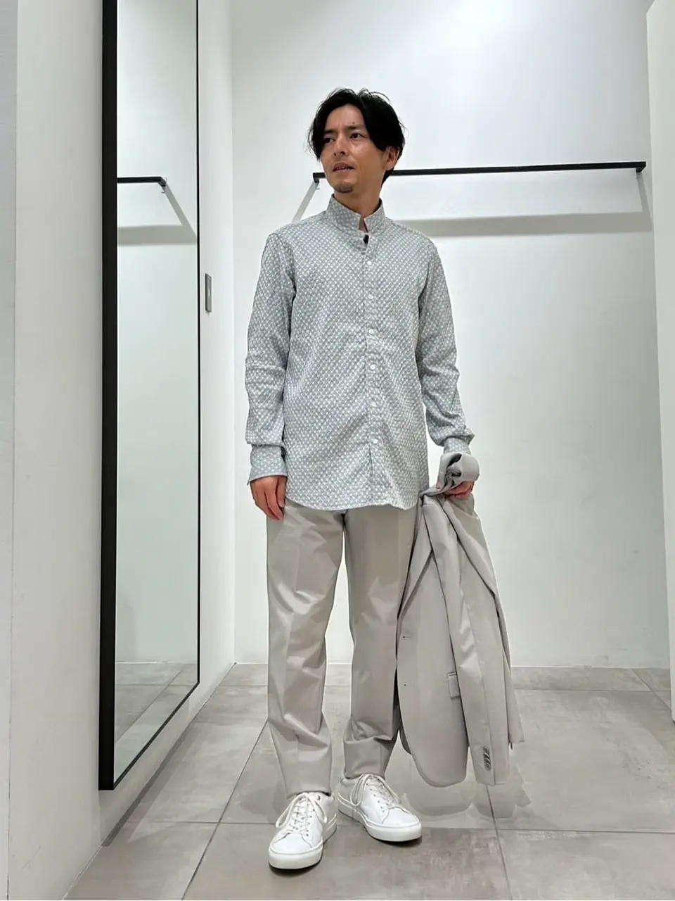 JOSEPH HOMME 鈴木 コーディネート画像