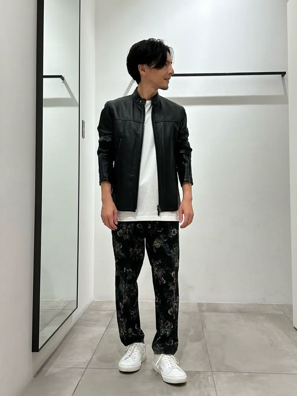 JOSEPH HOMME 鈴木 コーディネート画像