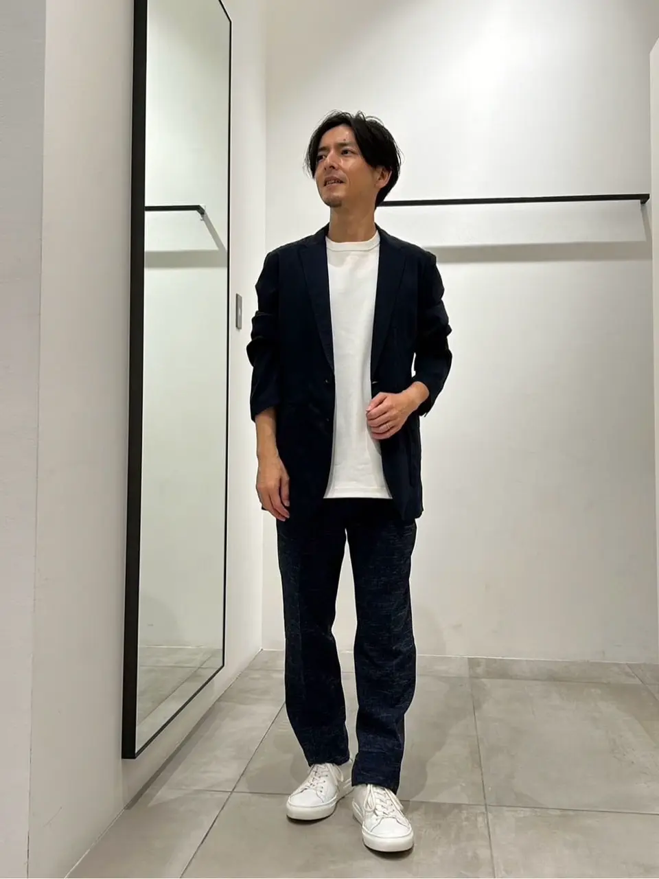 JOSEPH HOMME 鈴木 コーディネート画像