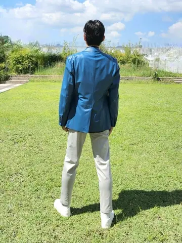 JOSEPH HOMME 泉 コーディネート画像