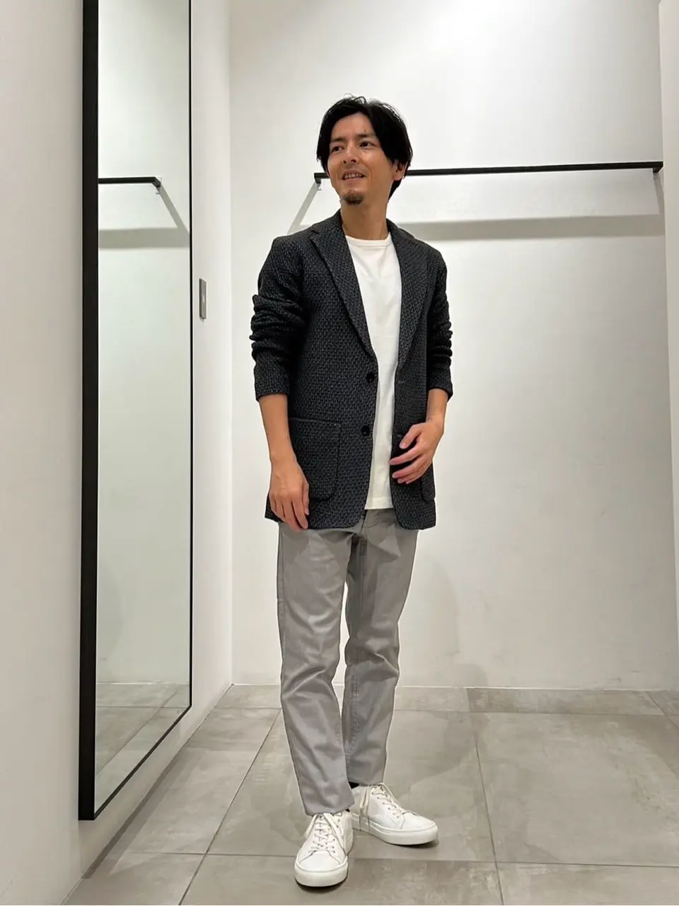 JOSEPH HOMME 鈴木 コーディネート画像