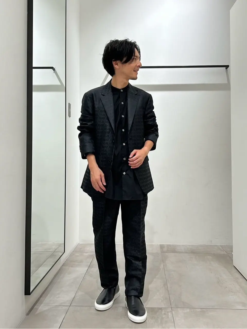 JOSEPH HOMME 鈴木 コーディネート画像