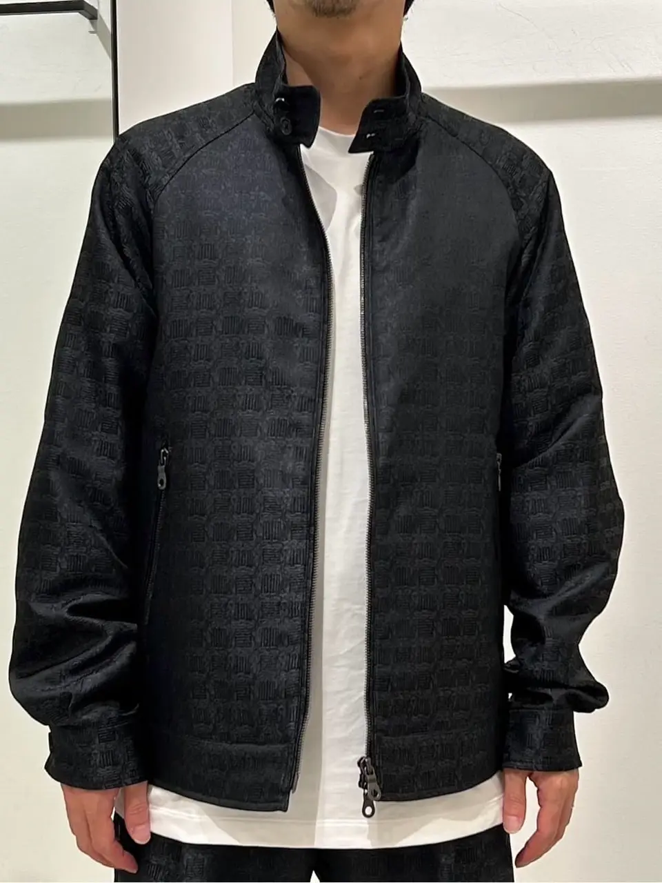 JOSEPH HOMME 鈴木 コーディネート画像