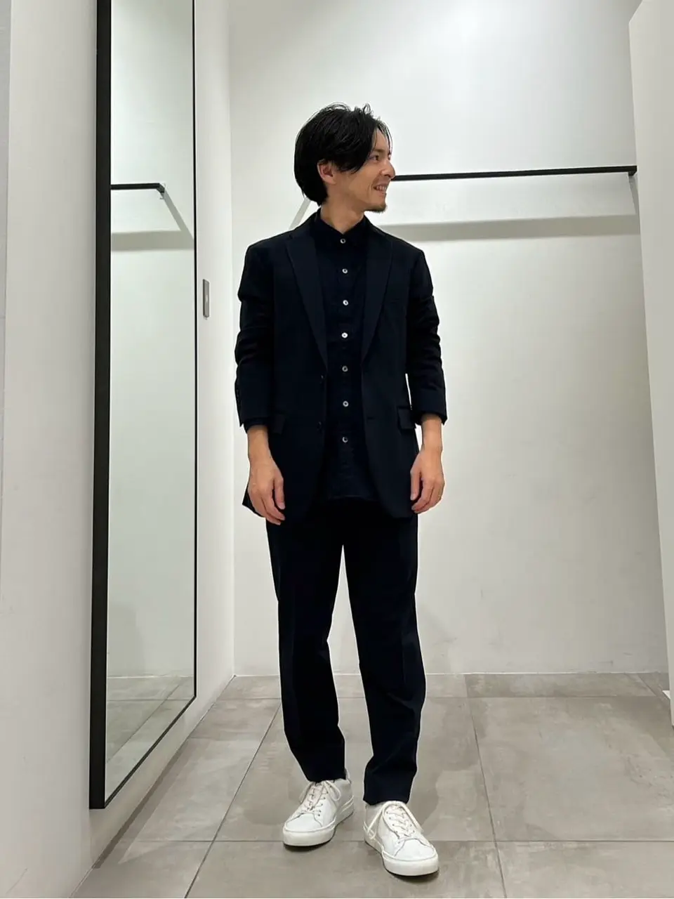 JOSEPH HOMME 鈴木 コーディネート画像