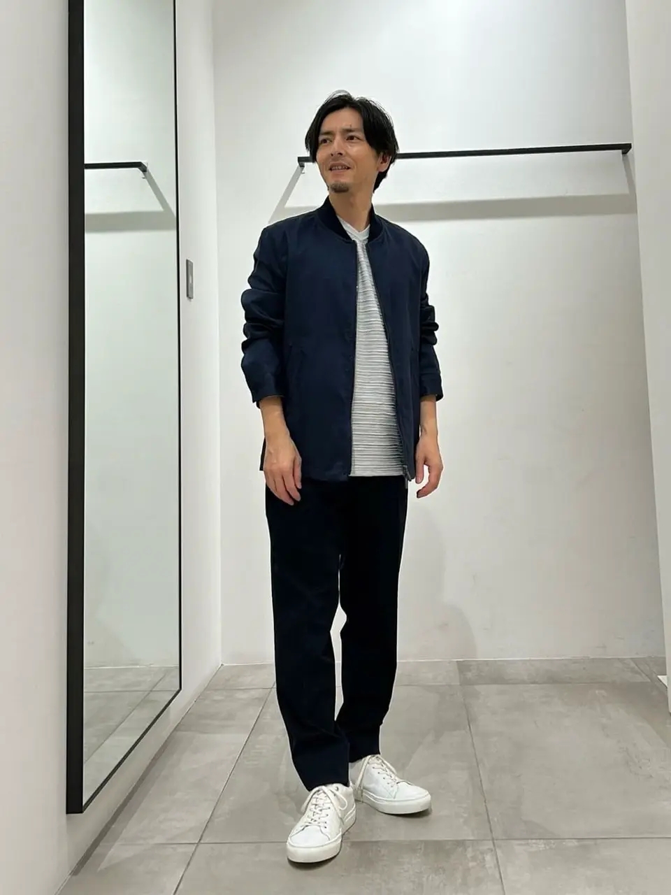 JOSEPH HOMME 鈴木 コーディネート画像