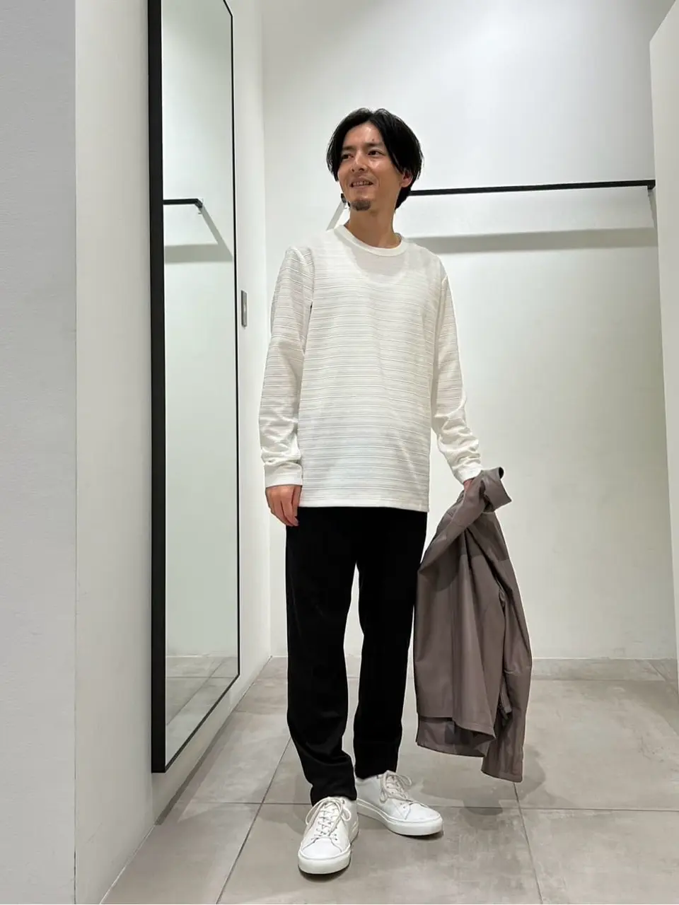 JOSEPH HOMME 鈴木 コーディネート画像