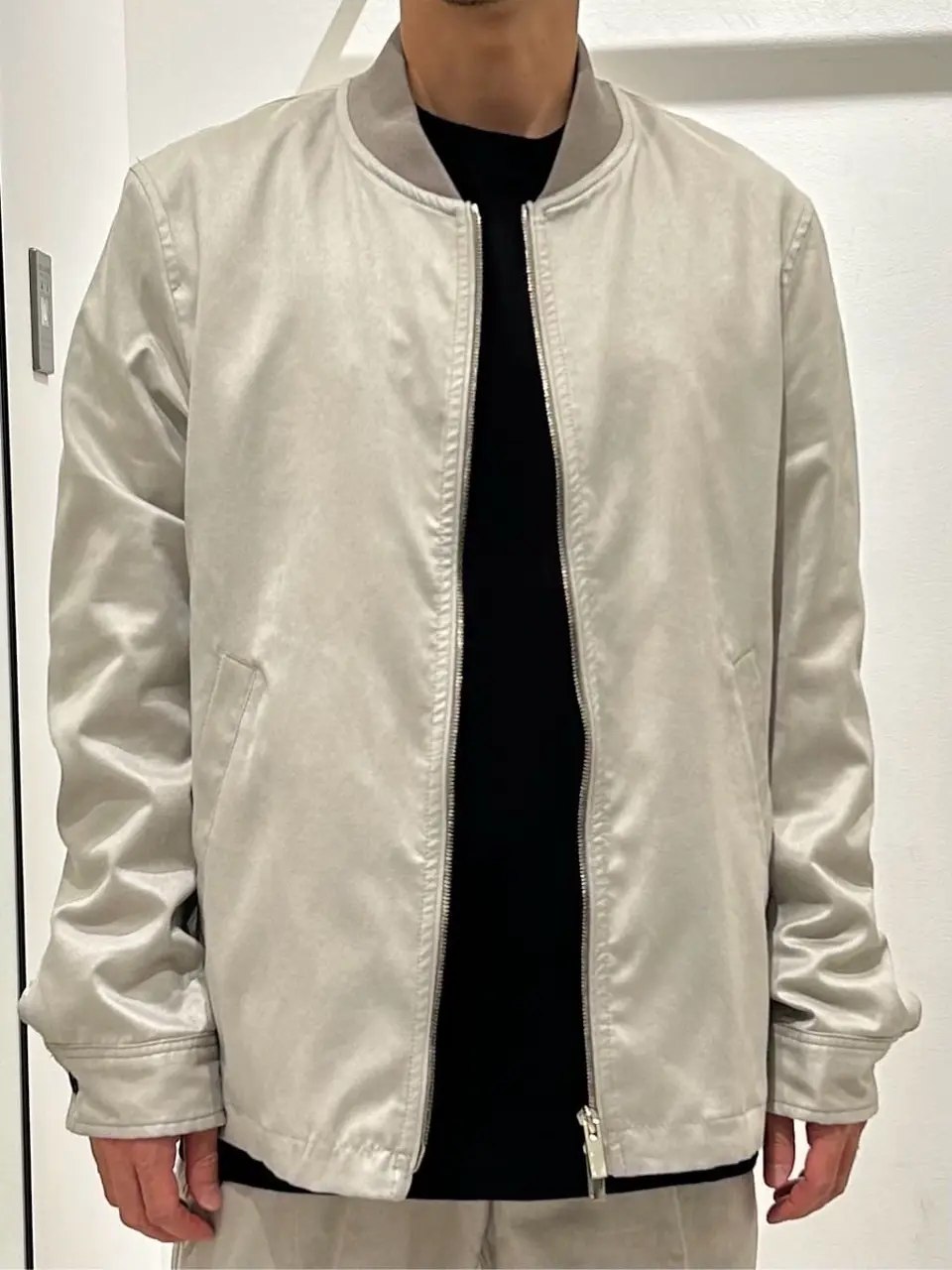 JOSEPH HOMME 鈴木 コーディネート画像