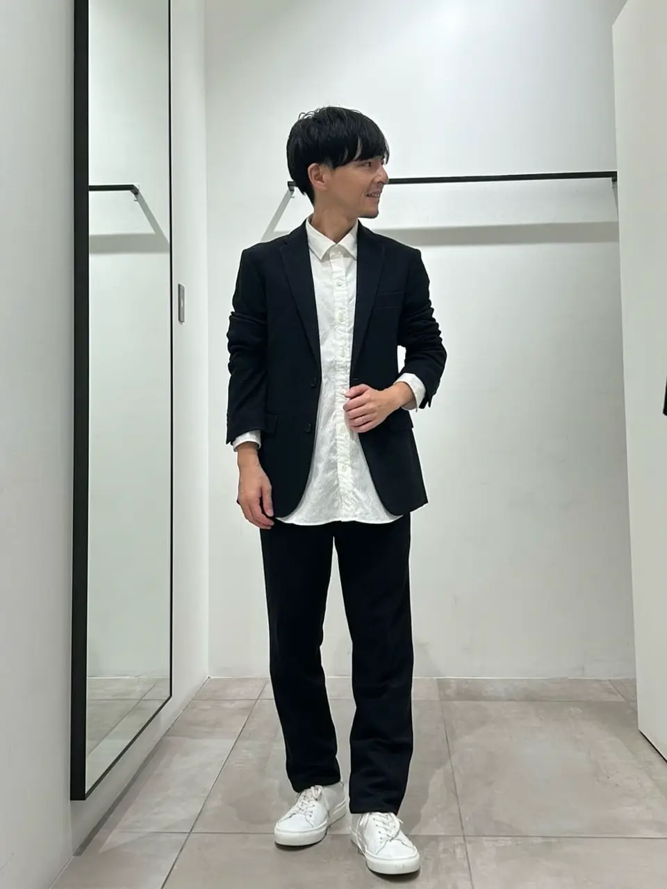 JOSEPH HOMME 鈴木 コーディネート画像