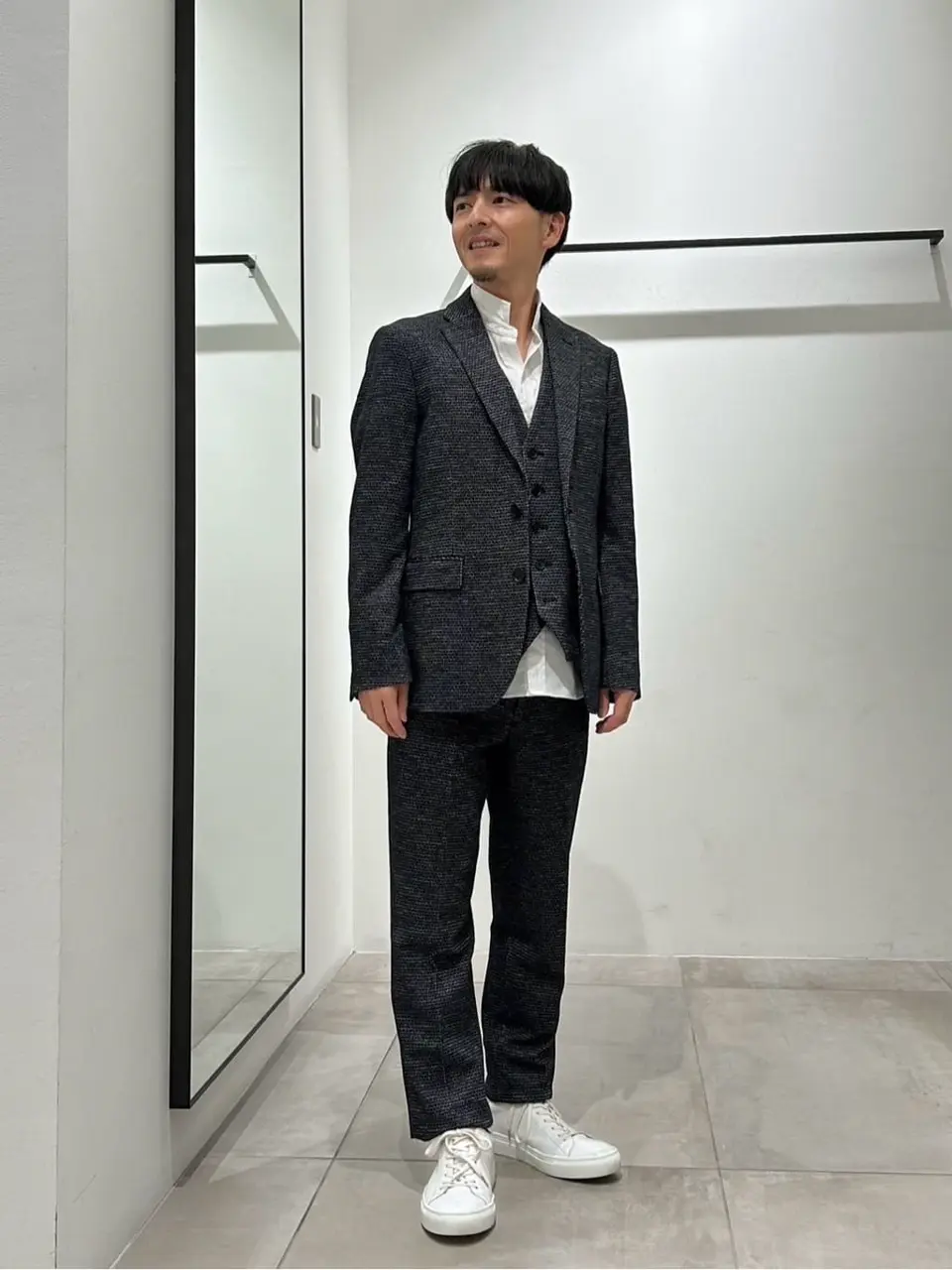 JOSEPH HOMME 鈴木 コーディネート画像