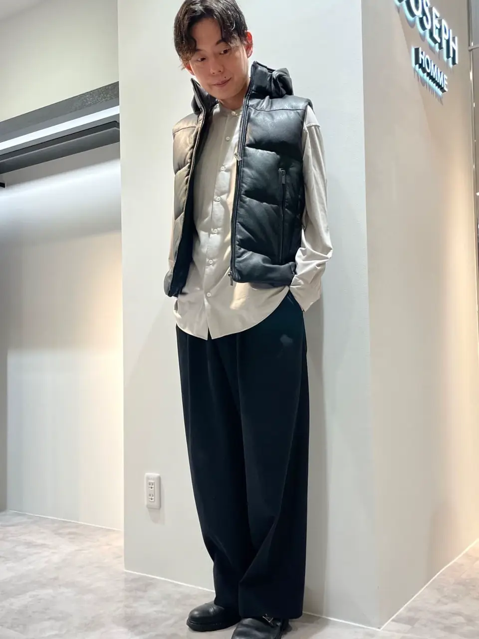 JOSEPH HOMME 佐藤健人 コーディネート画像