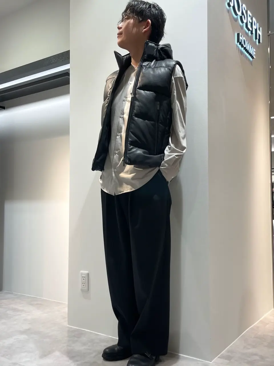 JOSEPH HOMME 佐藤健人 コーディネート画像