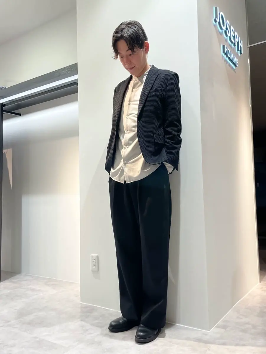 JOSEPH HOMME 佐藤健人 コーディネート画像