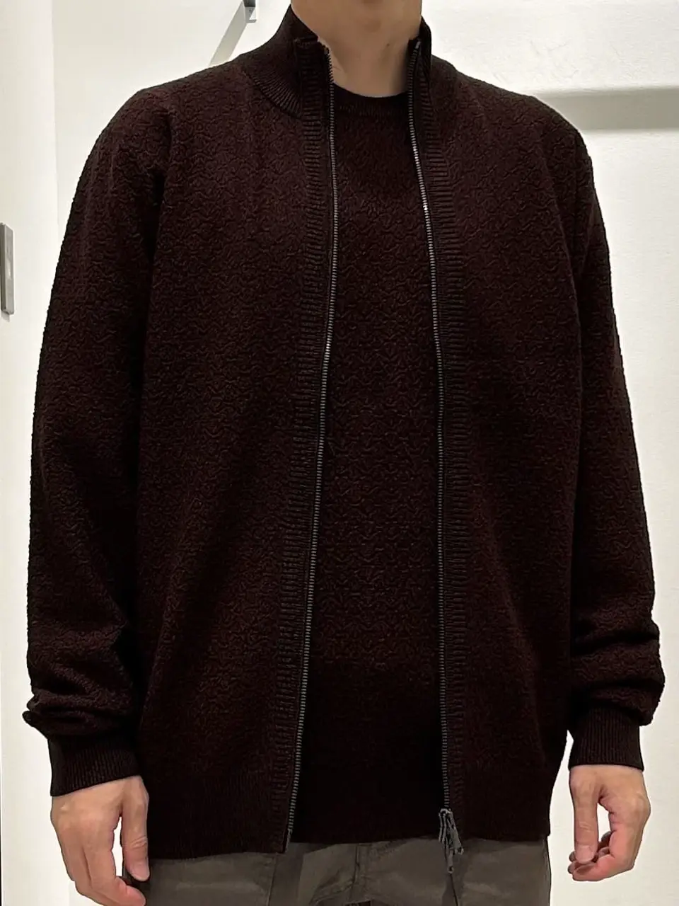 JOSEPH HOMME 鈴木 コーディネート画像