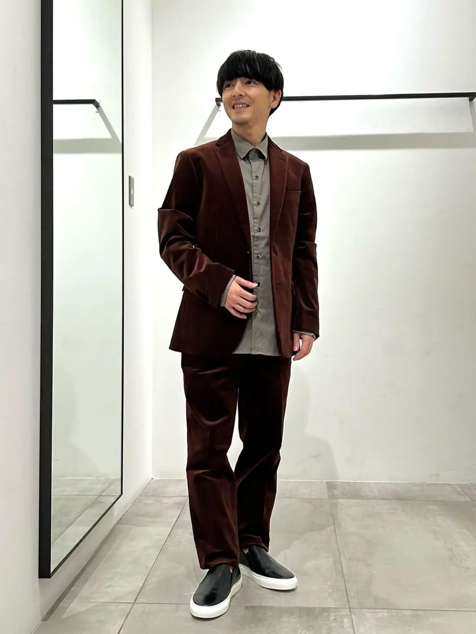 JOSEPH HOMME 鈴木 コーディネート画像