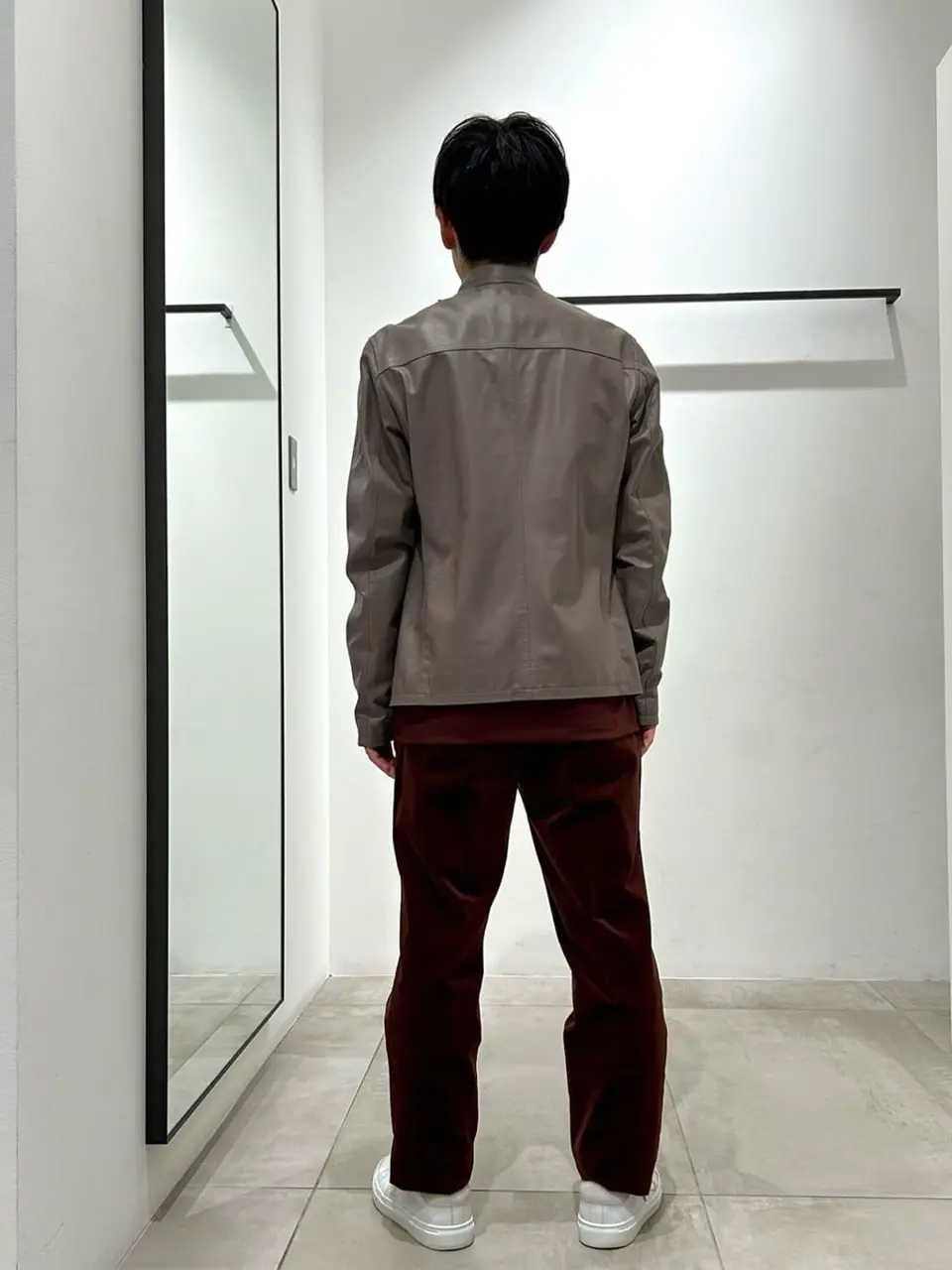 JOSEPH HOMME 鈴木 コーディネート画像