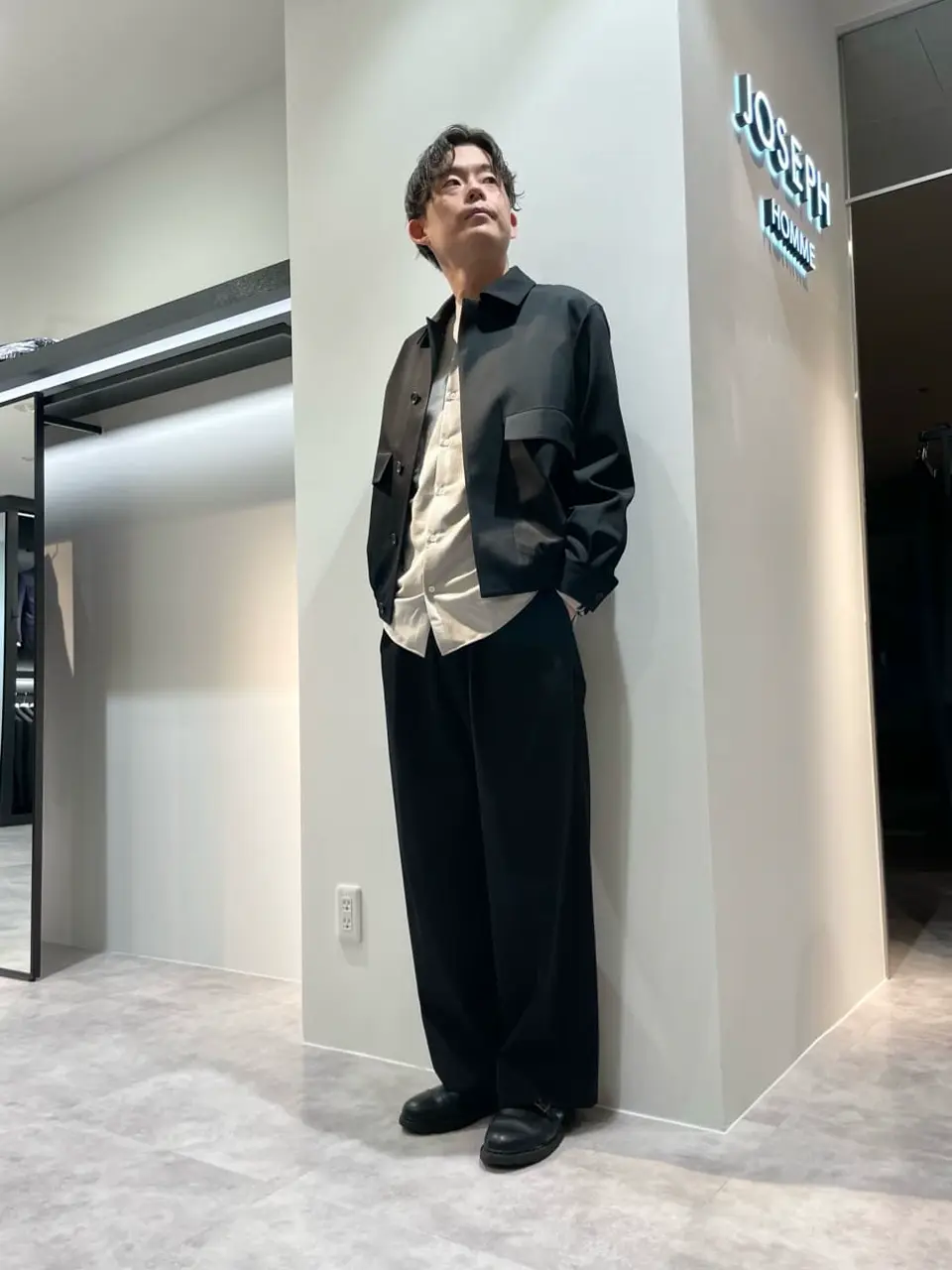 JOSEPH HOMME 佐藤健人 コーディネート画像