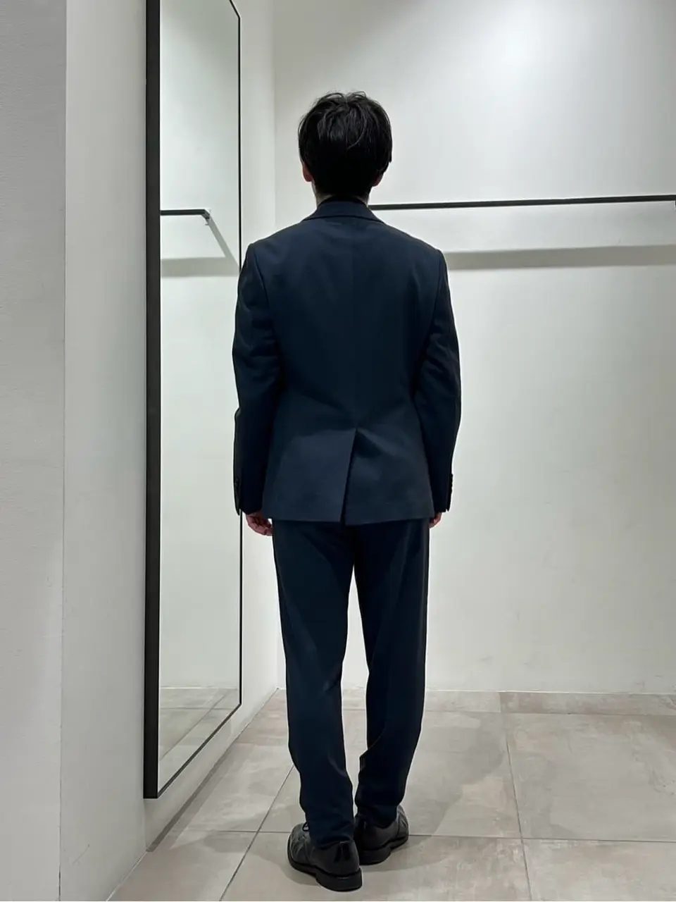 JOSEPH HOMME 鈴木 コーディネート画像