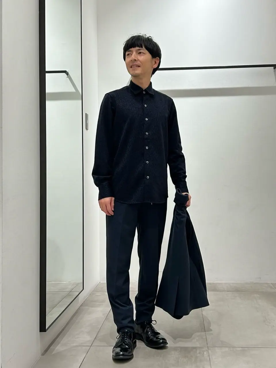 JOSEPH HOMME 鈴木 コーディネート画像