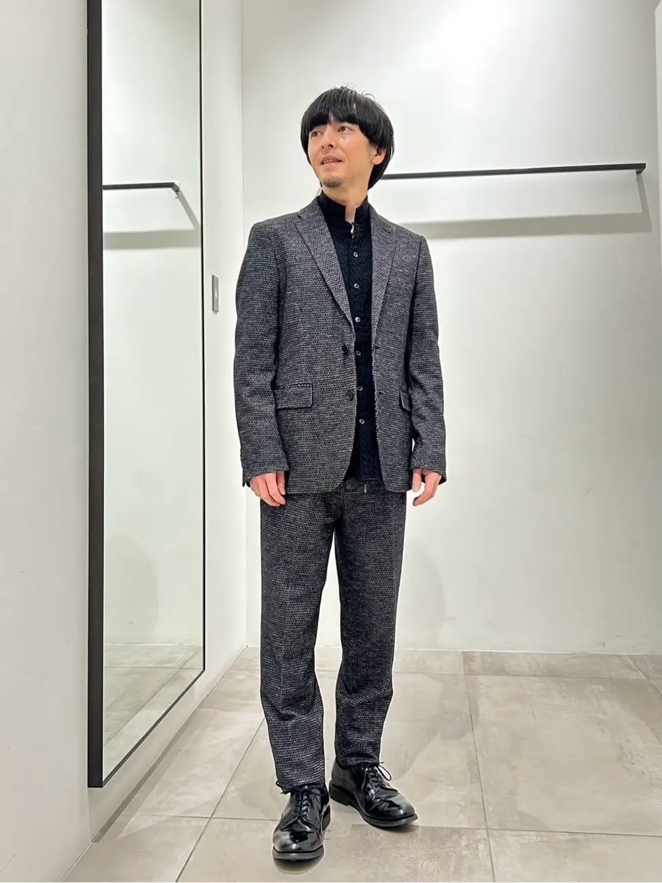 JOSEPH HOMME 鈴木 コーディネート画像