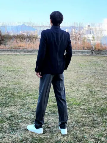 JOSEPH HOMME 泉 コーディネート画像