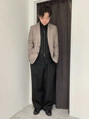 JOSEPH HOMME 佐藤健人 コーディネート画像