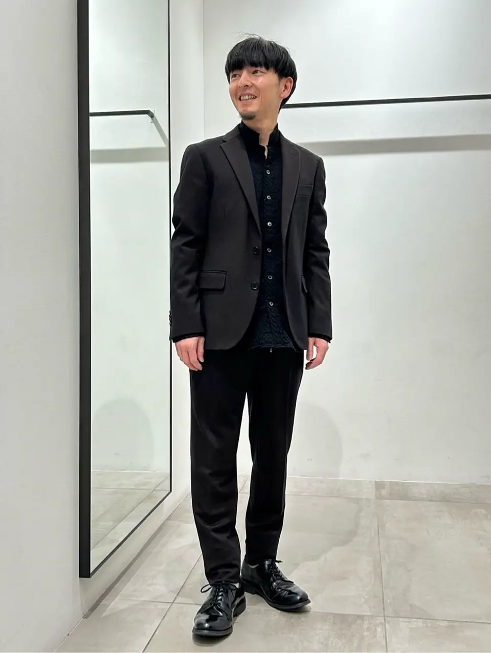 JOSEPH HOMME 鈴木 コーディネート画像