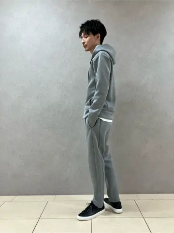 JOSEPH HOMME 鈴木 コーディネート画像