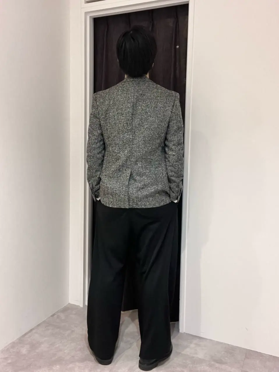 JOSEPH HOMME 井原 コーディネート画像