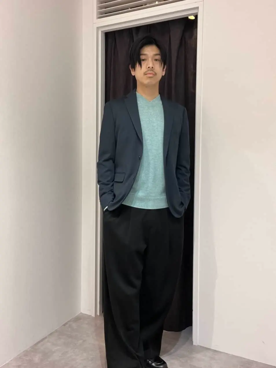 JOSEPH HOMME 井原 コーディネート画像