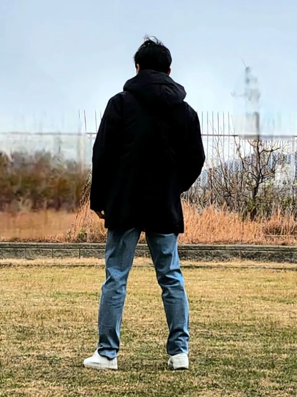 JOSEPH HOMME 泉 コーディネート画像