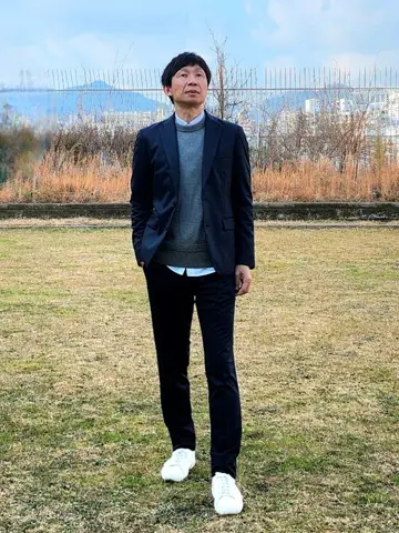 JOSEPH HOMME 泉 コーディネート画像