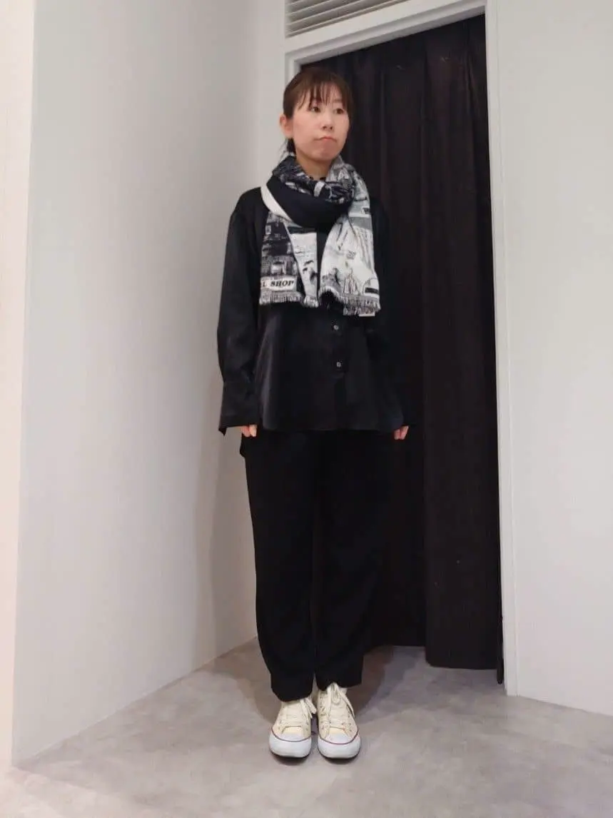 JOSEPH HOMME 根耒 コーディネート画像