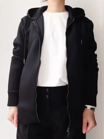 JOSEPH HOMME 根耒 コーディネート画像