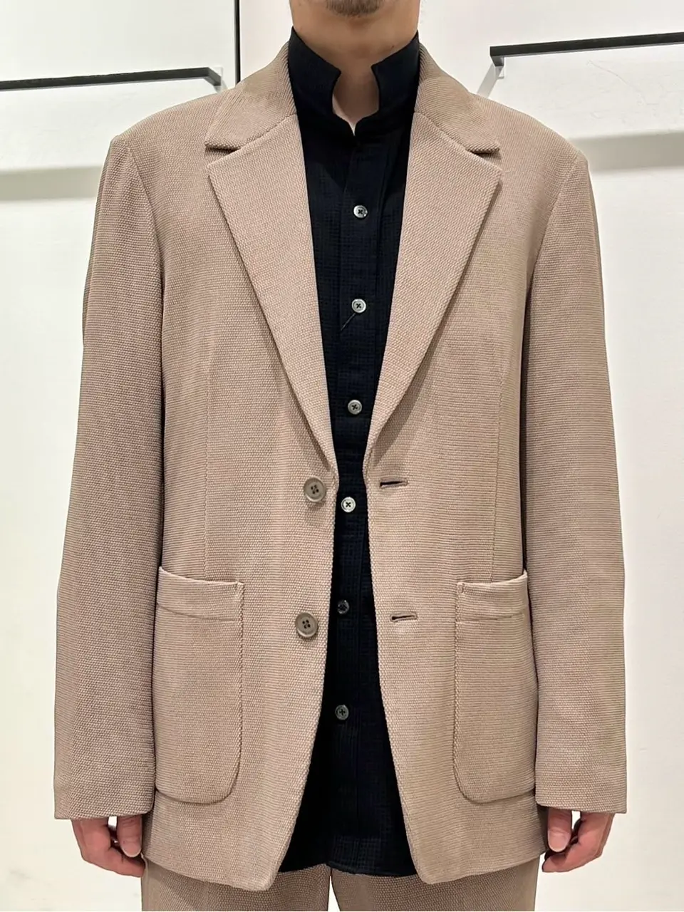 JOSEPH HOMME 鈴木 コーディネート画像