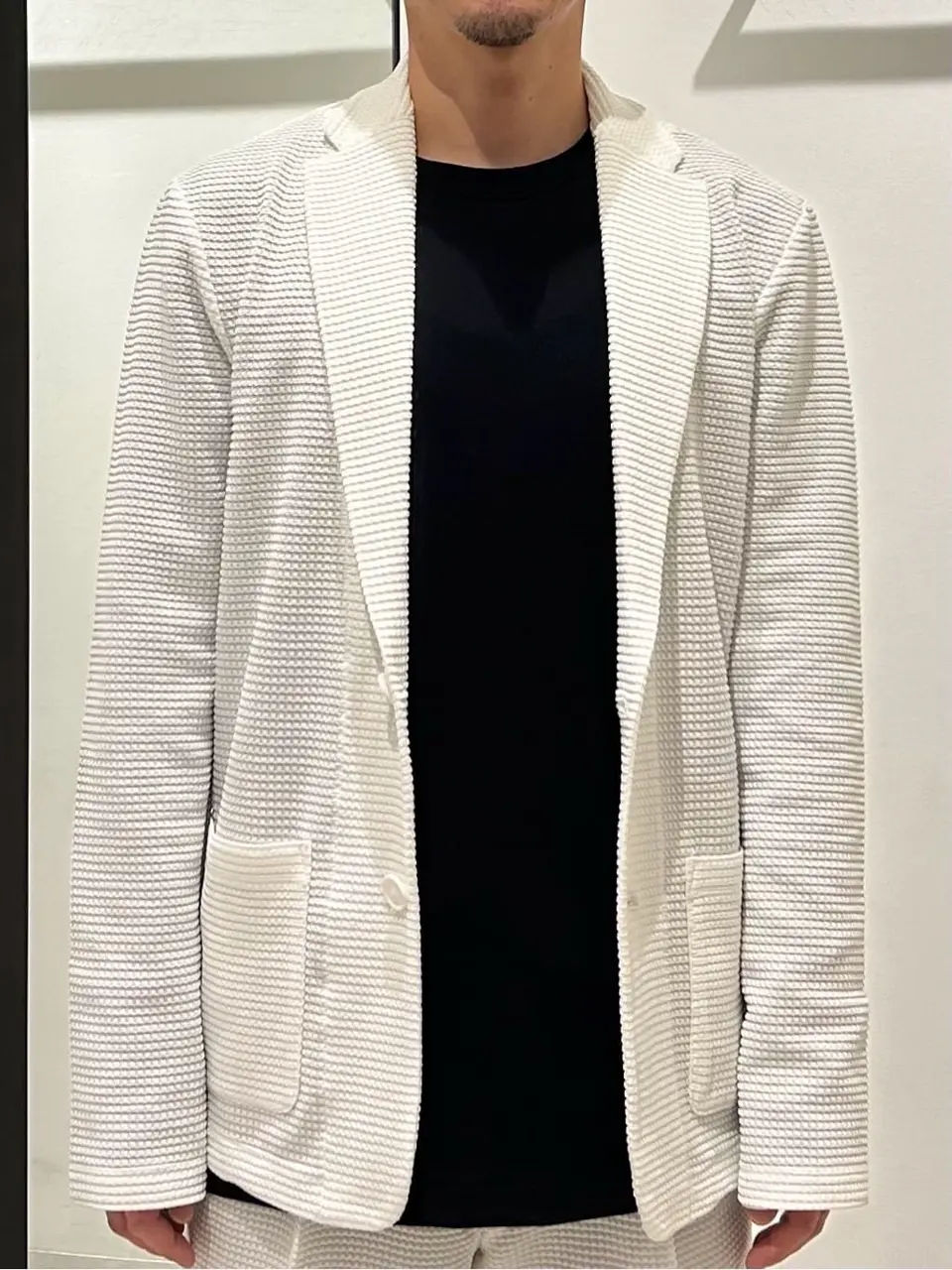 JOSEPH HOMME 鈴木 コーディネート画像